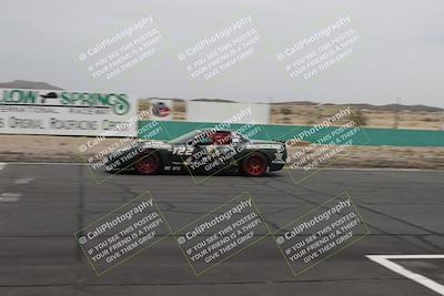 media/Jun-01-2025-CalClub SCCA (Sun) [[eae223c5dd]]/Group 4/Race (Front Straight)/
